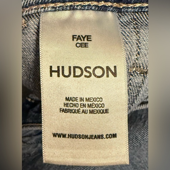 Hudson Jeans Utility Faye Ultra High-Rise Bootcut Jeans - Picture 15 of 15